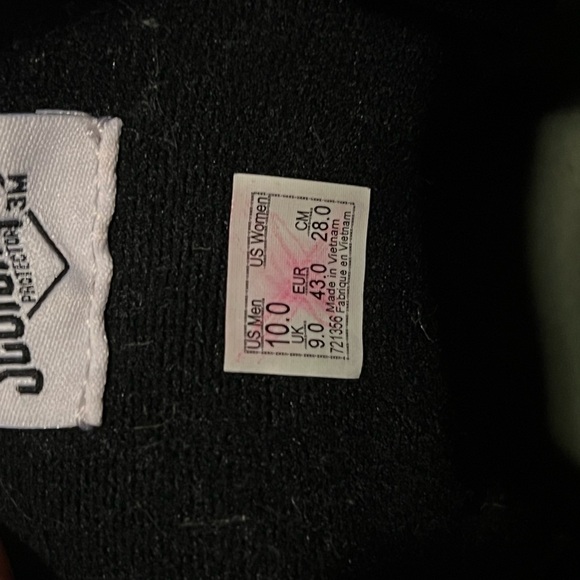 Vans Green and Brown Sneakers Classic Low-Top Style - Picture 10 of 10